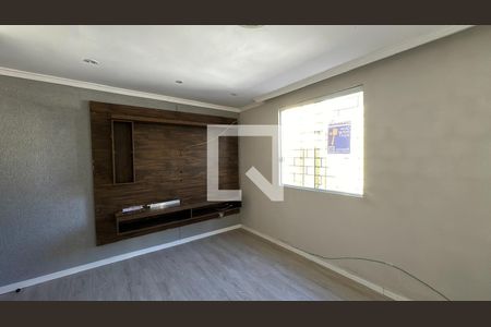 Sala de apartamento para alugar com 3 quartos, 43m² em Cidade Industrial, Curitiba