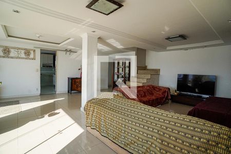 Sala de casa para alugar com 1 quarto, 360m² em Piratininga, Niterói