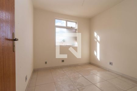 Apartamento à venda com 3 quartos, 130m² em Sagrada Família, Belo Horizonte