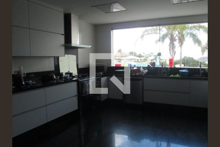 Casa de condomínio à venda com 1056m², 5 quartos e 15 vagas