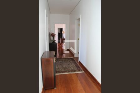 Casa à venda com 620m², 3 quartos e 6 vagas