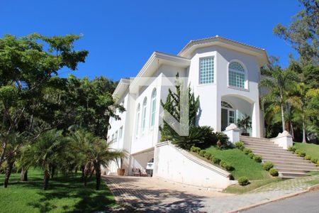 Casa à venda com 620m², 3 quartos e 6 vagas