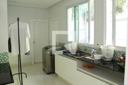 Casa à venda com 620m², 3 quartos e 6 vagas