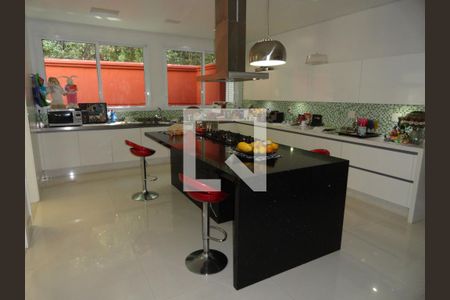 Casa à venda com 620m², 3 quartos e 6 vagas