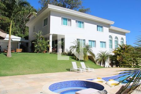 Casa à venda com 620m², 3 quartos e 6 vagas