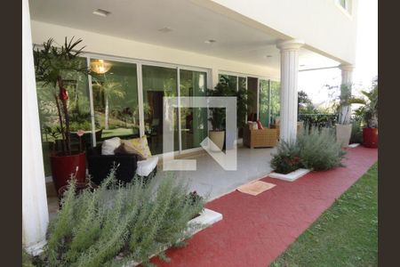 Casa à venda com 620m², 3 quartos e 6 vagas