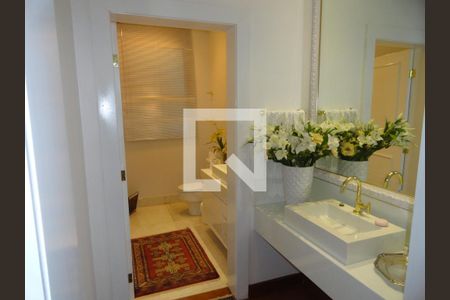 Casa à venda com 620m², 3 quartos e 6 vagas