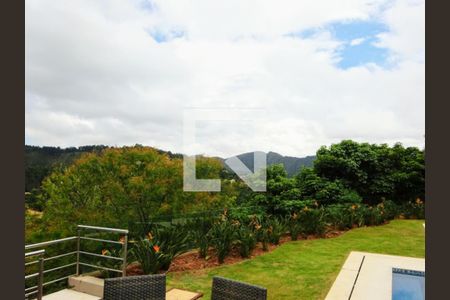 Casa de condomínio à venda com 620m², 5 quartos e 3 vagas