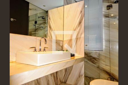 Casa de condomínio à venda com 620m², 5 quartos e 3 vagas