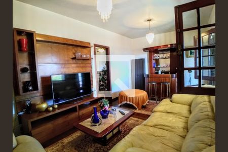 Casa à venda com 3 quartos, 230m² em Concórdia, Belo Horizonte