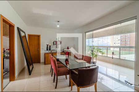 Apartamento à venda com 4 quartos, 147m² em Ouro Preto, Belo Horizonte