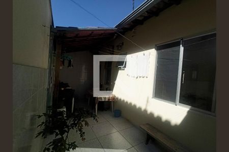 Casa à venda com 2 quartos, 60m² em São João Batista, Belo Horizonte
