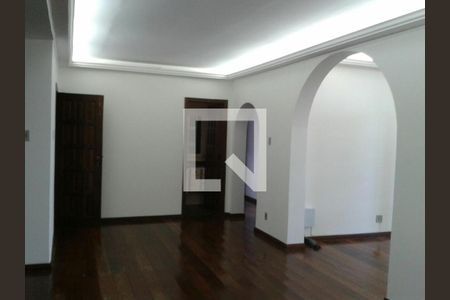 Casa à venda com 5 quartos, 465m² em Serra, Belo Horizonte
