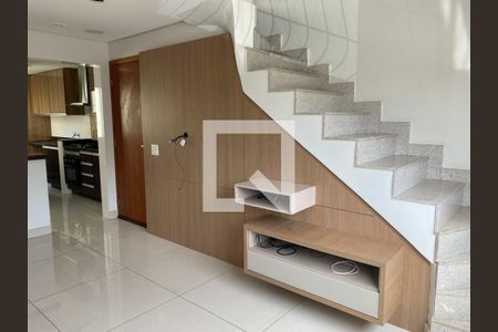 Casa de Condomínio à venda com 2 quartos, 107m² em Cândida Ferreira, Contagem