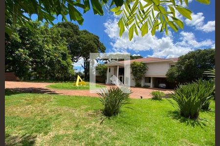 Casa à venda com 5 quartos, 1200m² em São Luíz, Belo Horizonte
