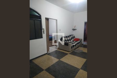 Casa à venda com 3 quartos, 320m² em Industrial, Contagem