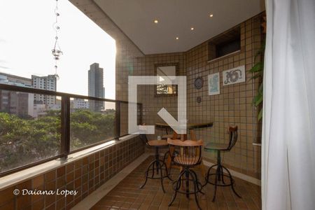 Apartamento para alugar com 4 quartos, 270m² em Serra, Belo Horizonte