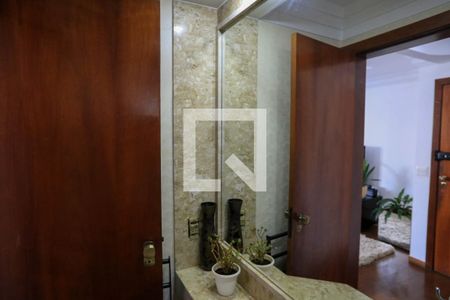 Banheiro de apartamento à venda com 4 quartos, 150m² em Funcionários, Belo Horizonte