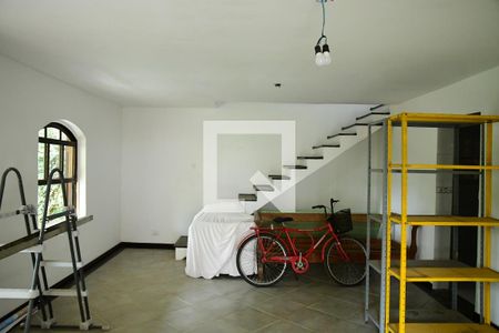 Sala de casa para alugar com 3 quartos, 200m² em Jardim Colibri, Cotia