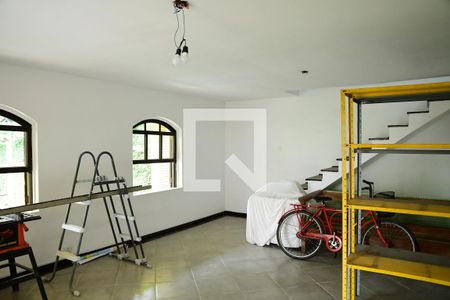 Sala de casa para alugar com 3 quartos, 200m² em Jardim Colibri, Cotia