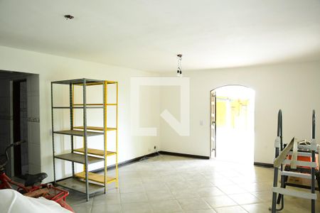 Sala de casa para alugar com 3 quartos, 200m² em Jardim Colibri, Cotia