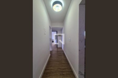 Corredor de apartamento para alugar com 2 quartos, 90m² em Engenho de Dentro, Rio de Janeiro
