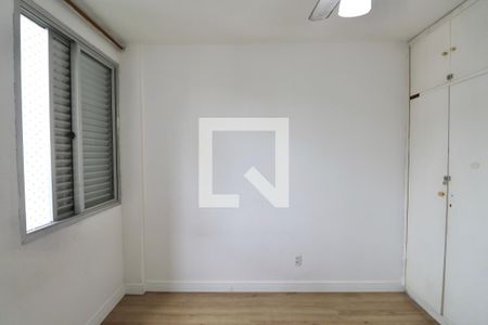 Quarto 2 de apartamento para alugar com 3 quartos, 65m² em Centro, Guarujá