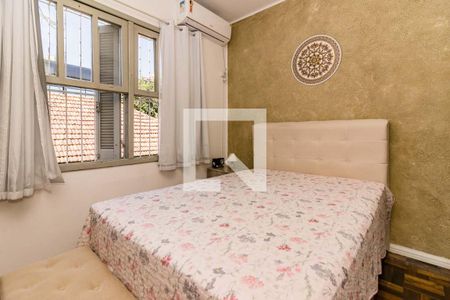 Dormitório 2 de apartamento à venda com 2 quartos, 58m² em Cristal, Porto Alegre