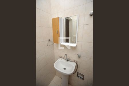 Banheiro de apartamento para alugar com 1 quarto, 50m² em Piedade, Rio de Janeiro