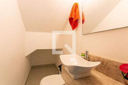 Lavabo de casa à venda com 3 quartos, 180m² em Vila Carrão, São Paulo