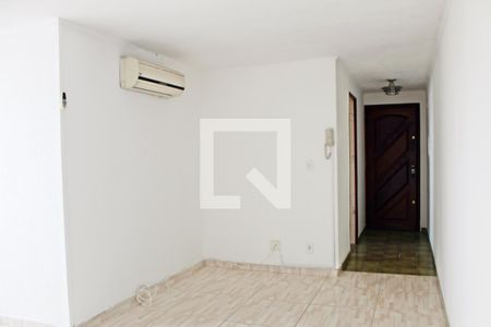 Sala de apartamento à venda com 2 quartos, 75m² em Cidade Antônio Estêvão de Carvalho, São Paulo