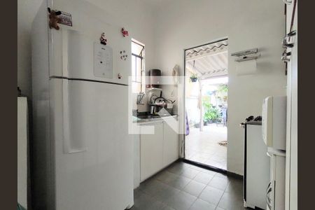 Casa à venda com 6 quartos, 220m² em Santa Tereza, Belo Horizonte