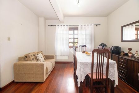 Sala de casa à venda com 3 quartos, 280m² em Cascata, Porto Alegre