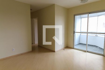 Sala de estar/jantar de apartamento para alugar com 2 quartos, 50m² em Vila Bertioga, São Paulo