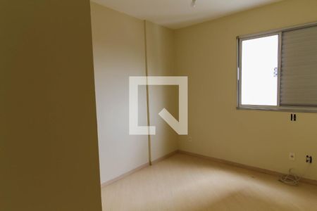 Quarto 2 de apartamento para alugar com 2 quartos, 50m² em Vila Bertioga, São Paulo