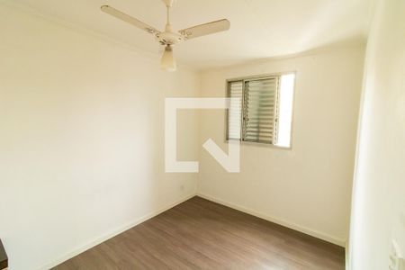 Quarto 1 de apartamento para alugar com 2 quartos, 55m² em Vila Silvia, São Paulo