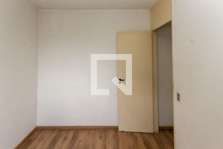 Quarto de apartamento para alugar com 2 quartos, 48m² em Jardim Santa Teresinha, São Paulo