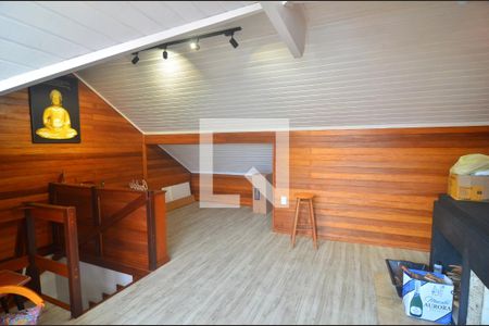 Sótão  de casa de condomínio à venda com 3 quartos, 150m² em Marechal Rondon, Canoas