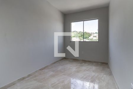 Quarto 2 de apartamento para alugar com 2 quartos, 45m² em Jardim Vitoria, Belo Horizonte