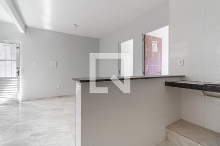 Cozinha de apartamento para alugar com 2 quartos, 60m² em Jardim Vitoria, Belo Horizonte