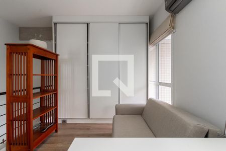 Hall Suíte de apartamento à venda com 1 quarto, 80m² em Itaim Bibi, São Paulo
