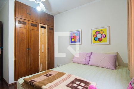 Casa à venda com 125m², 3 quartos e 2 vagas Casa à venda com 125m², 3 quartos e 2 vagasQuarto 2