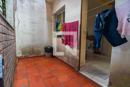 Casa à venda com 125m², 3 quartos e 2 vagas Casa à venda com 125m², 3 quartos e 2 vagasLavanderia