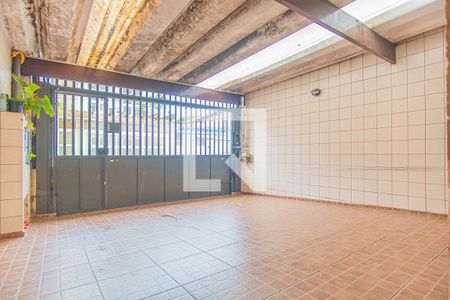 Casa à venda com 125m², 3 quartos e 2 vagas Casa à venda com 125m², 3 quartos e 2 vagasGaragem