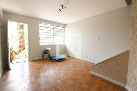 Sala de casa para alugar com 4 quartos, 125m² em Santo Amaro, São Paulo