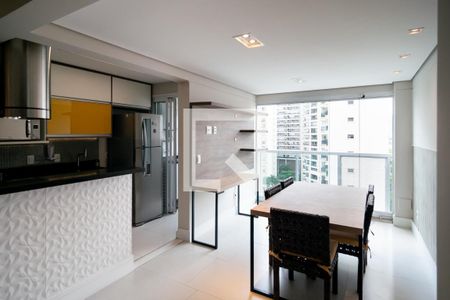 Varanda Sala de apartamento para alugar com 2 quartos, 69m² em Vila Gertrudes, São Paulo