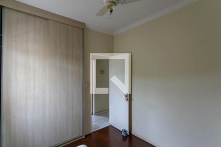 Quarto 2 de apartamento para alugar com 3 quartos, 80m² em Serrano, Belo Horizonte