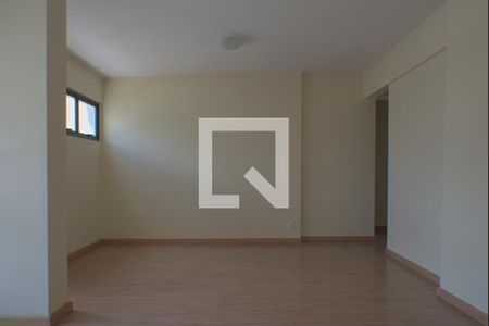 Sala de apartamento à venda com 3 quartos, 142m² em Cambuí, Campinas