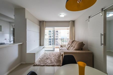 Sala de apartamento para alugar com 1 quarto, 53m² em Alphaville Conde Ii, Barueri