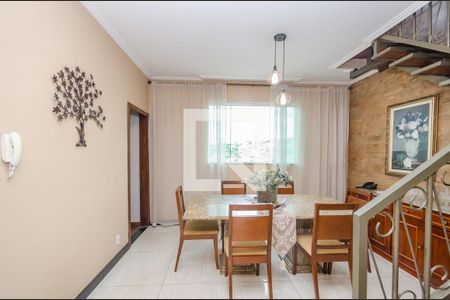 Sala 2 de casa à venda com 5 quartos, 230m² em Álvaro Camargos, Belo Horizonte